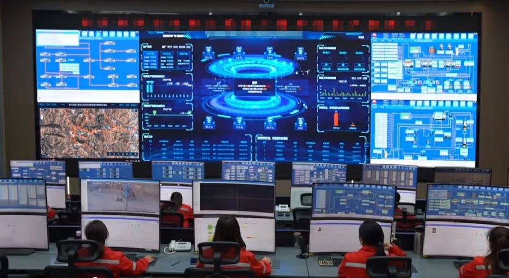 :将设备运行数据、工艺参数等信息以图表、动画等形式进行可视化展示,帮