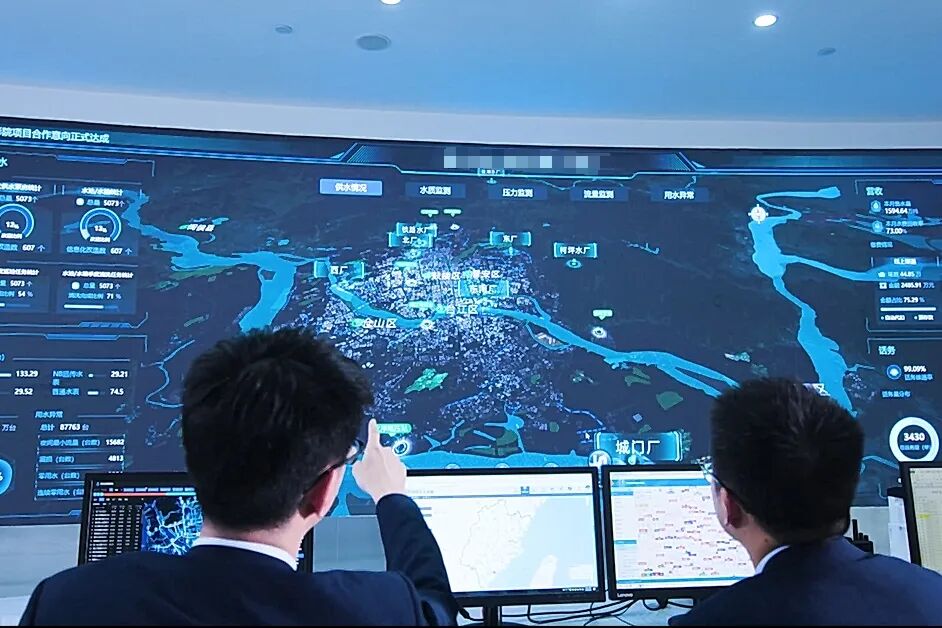 从乡村运营管理和产业布局入手,建立以多类型空间数据为基础,建立乡村数