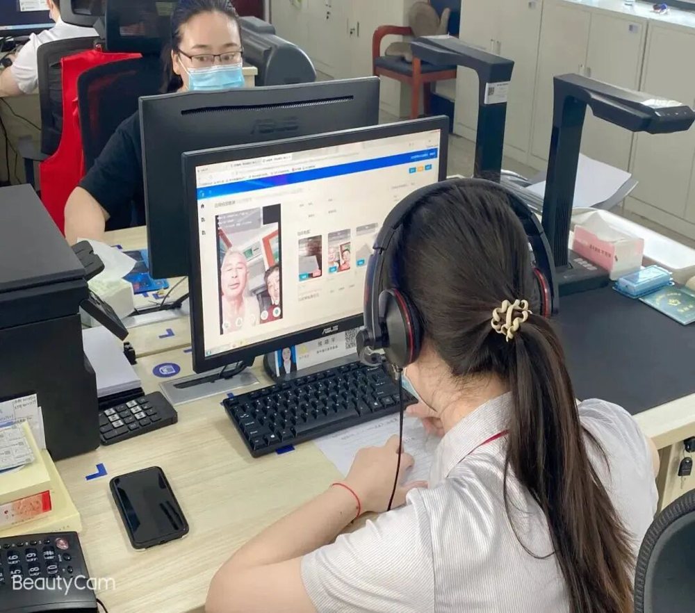 “有了常州高新区政务服务VR云勘察系统，可以帮助我们窗口工作人员在窗